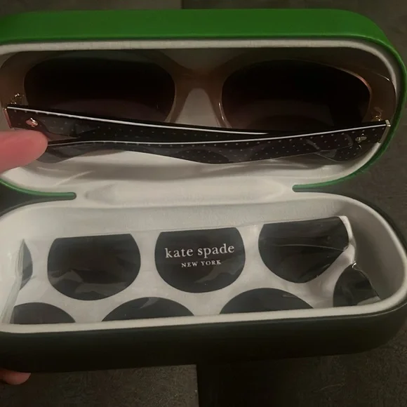 Kate Spade Sunglasses - Picture 4 of 4